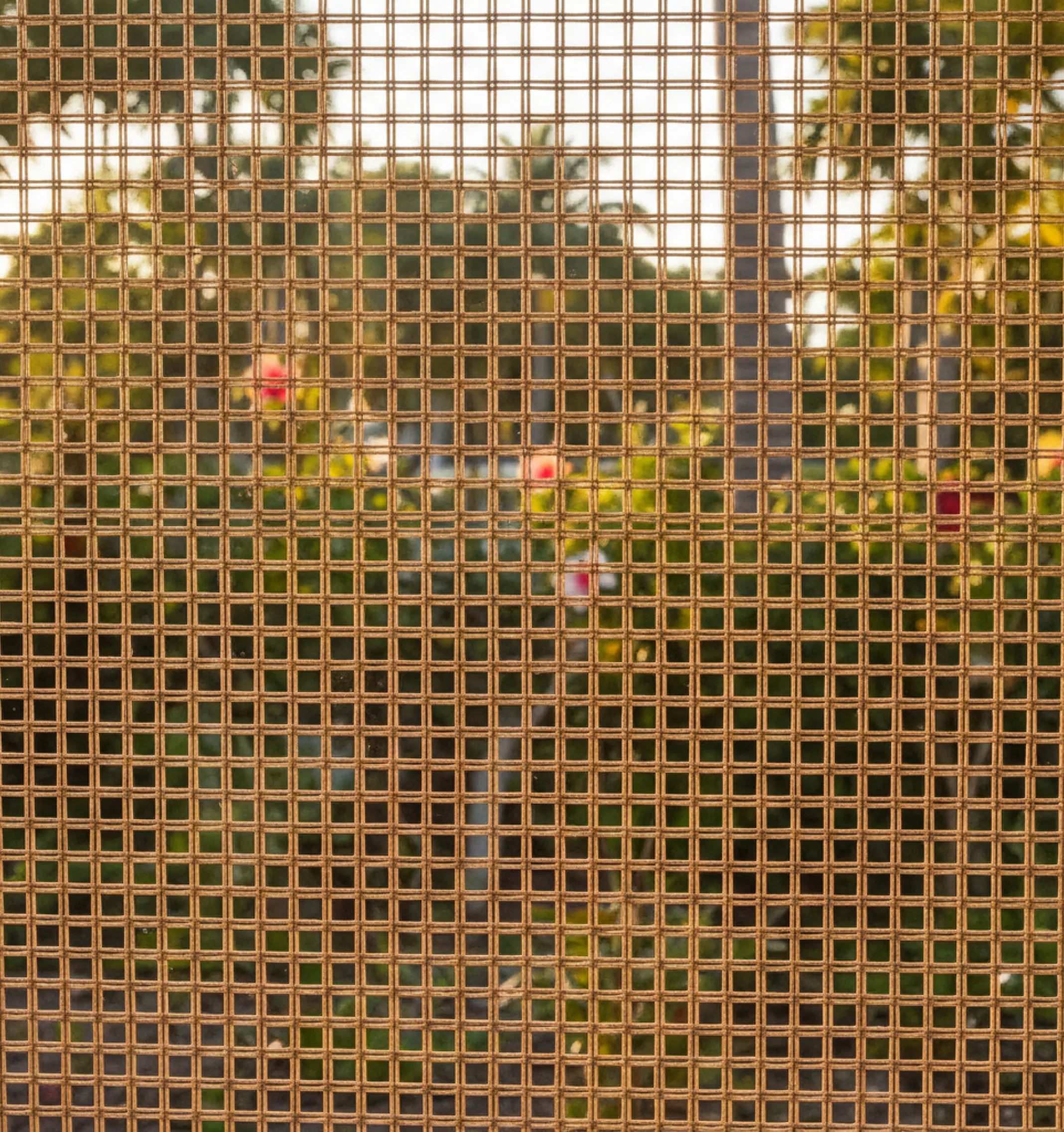 solar-shades-screen-mesh-fabric-texture-closeup@4x